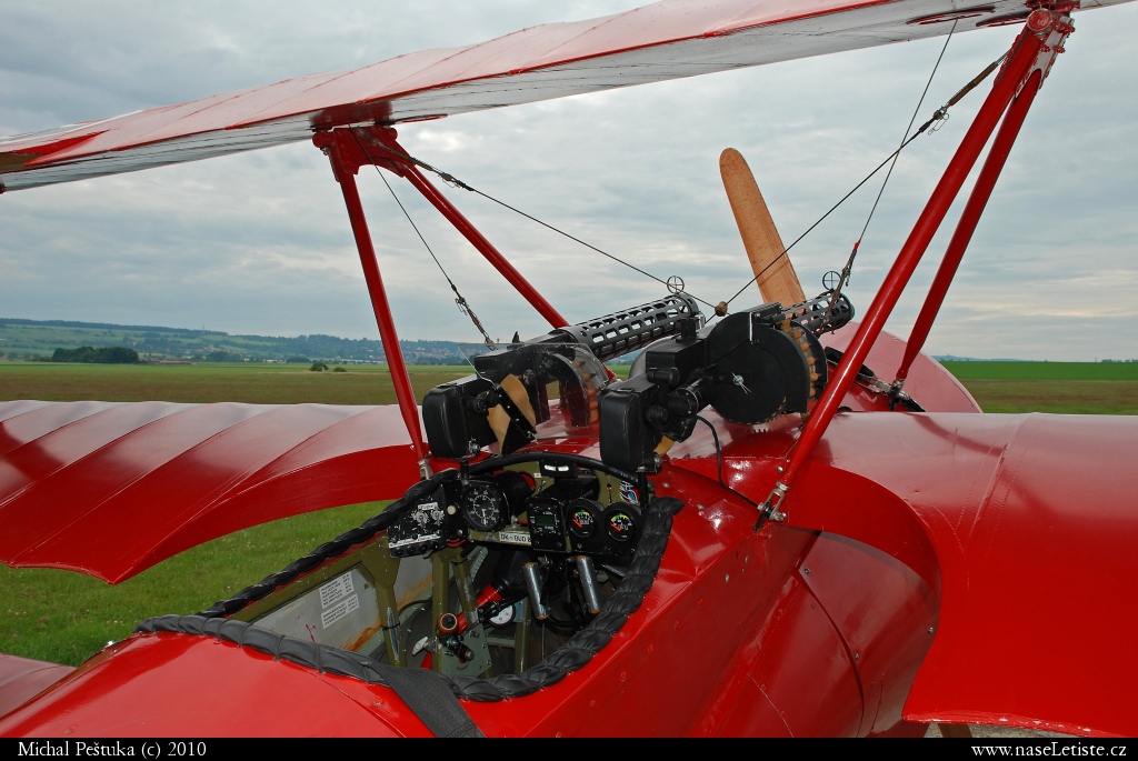 Fotografie Fokker DR I, OK-DUD07