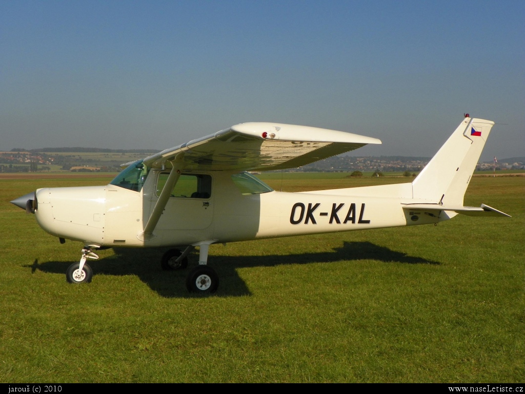 Fotografie Cessna 152, OK-KAL