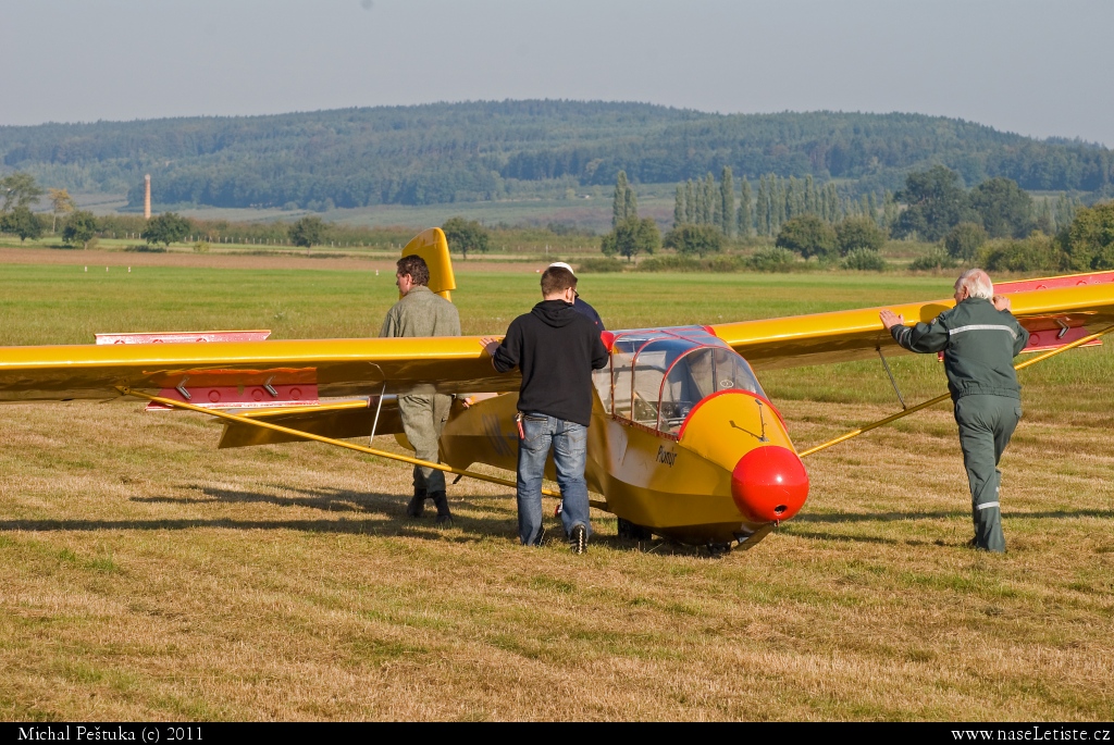 Fotografie LF-109 Pionýr, OK-2215