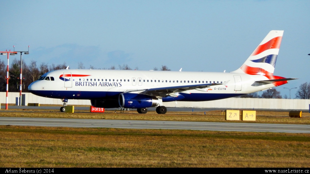 Fotografie Airbus A320-232, G-EUYN