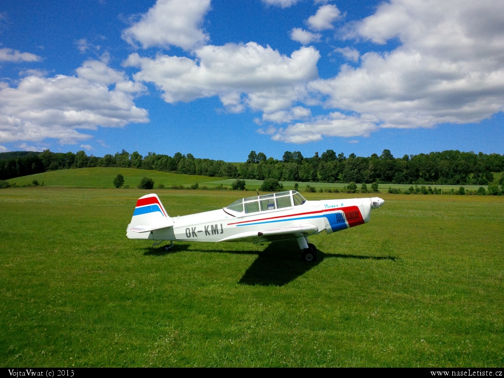 Fotografie Zlín Z-226, OK-KMJ