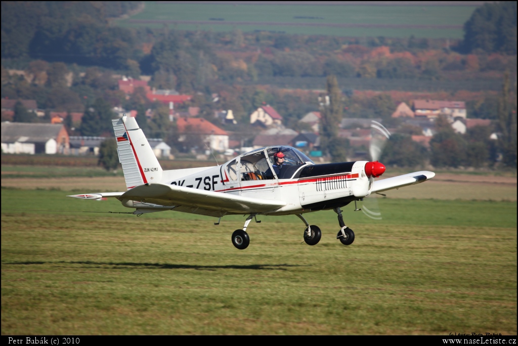 Fotografie Zlín Z-42, OK-ZSF