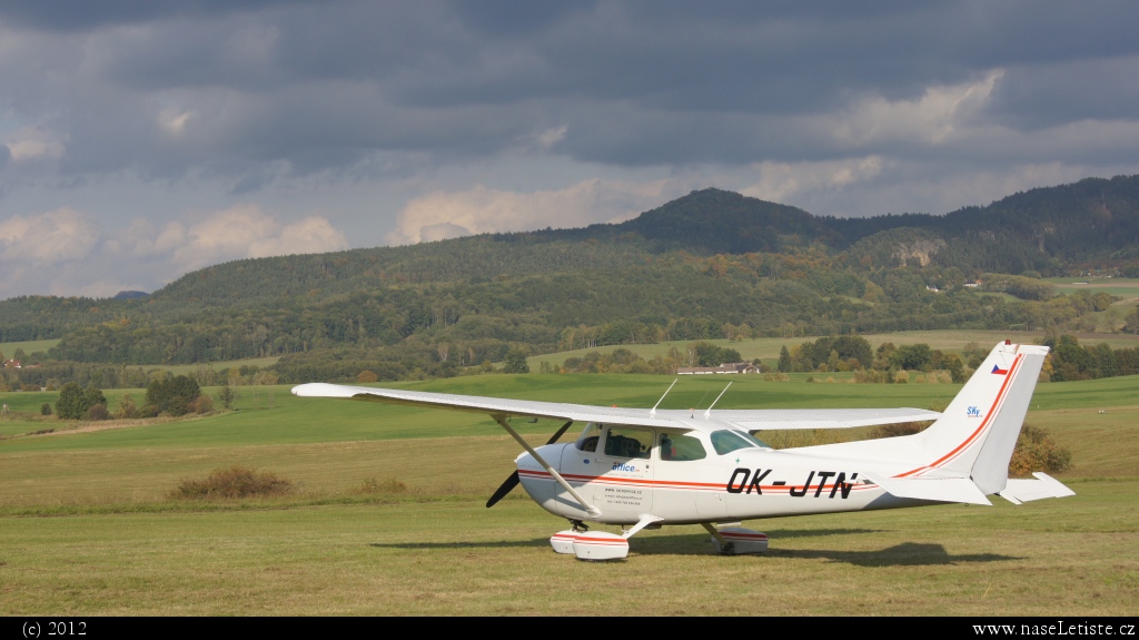 Fotografie Cessna 172, OK-JTN