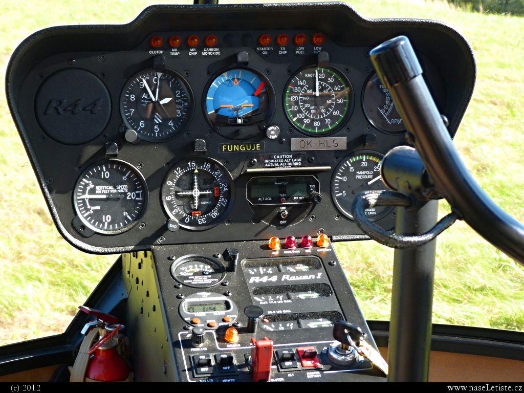 Fotografie Robinson R44, OK-HLS