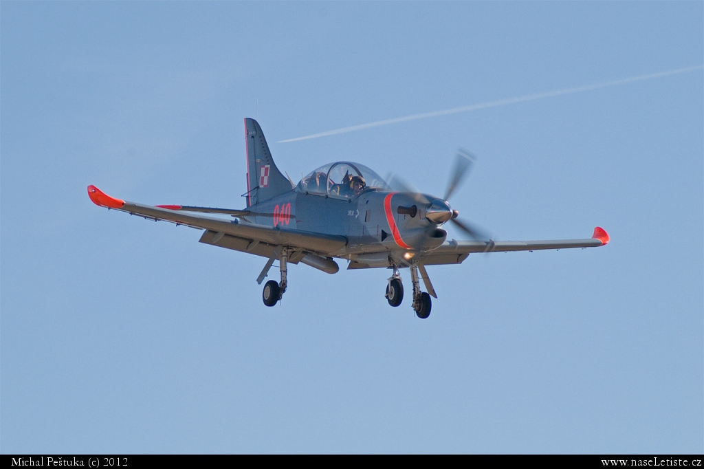 Fotografie PZL-130 Orlik, neznámá