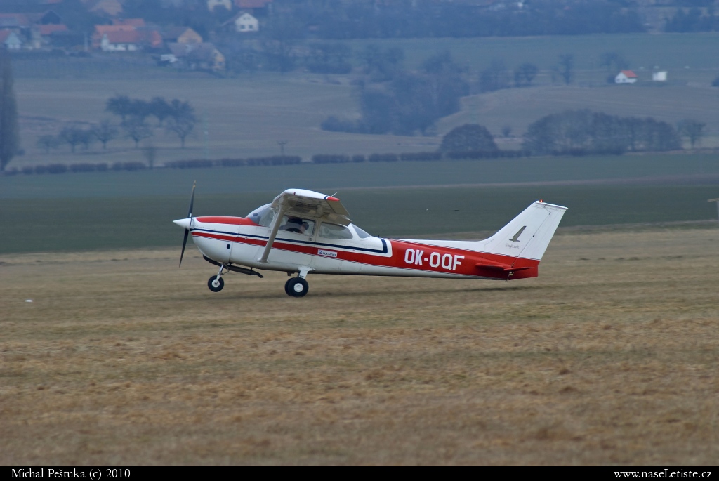Fotografie Cessna 172, OK-OQF