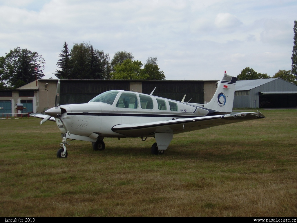 Fotografie Beechcraft A36 , SP-KTZ