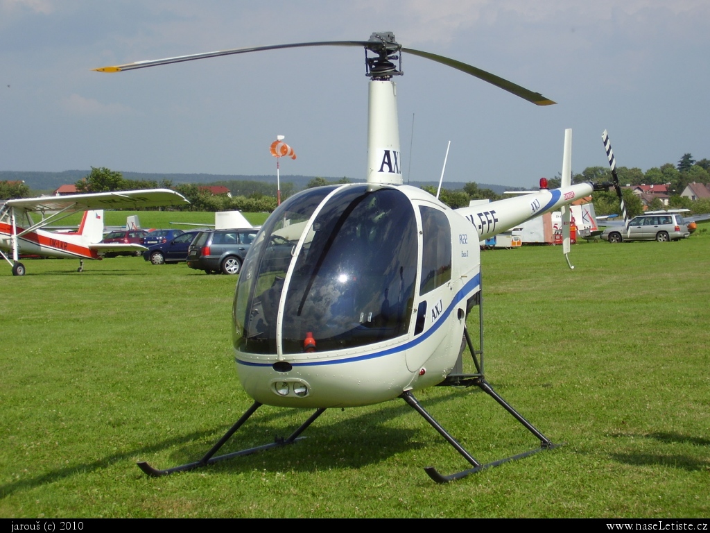 Fotografie Robinson R22, OK-FFF